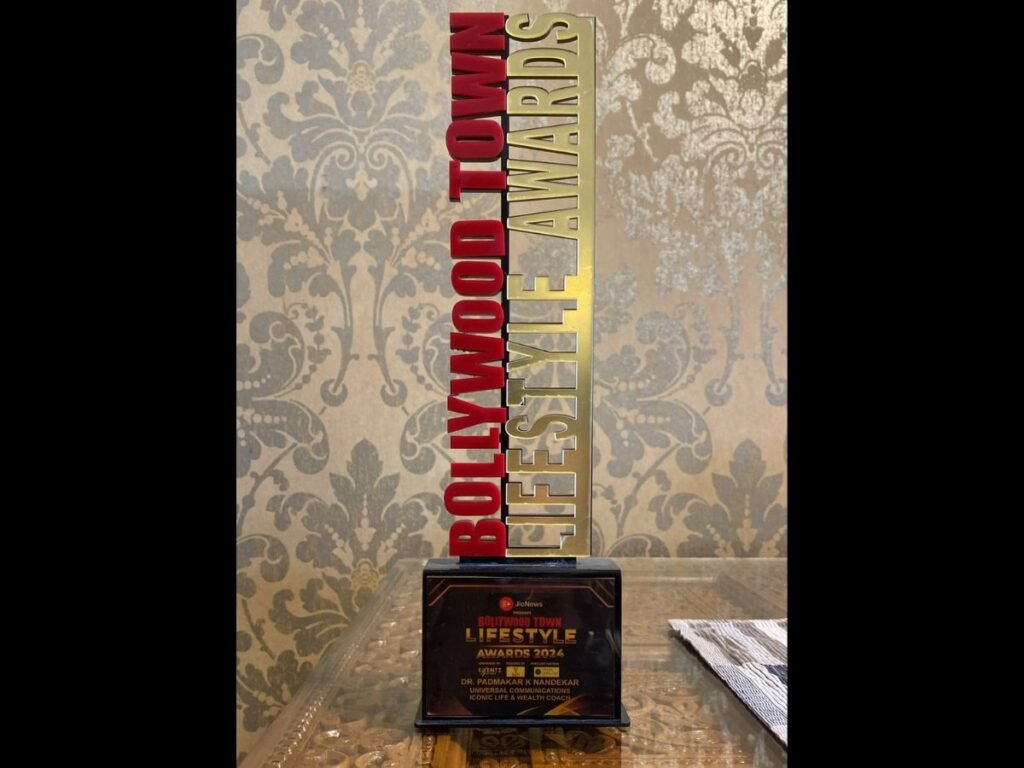 Dr Padmakar Nandekar received iconic JIO Bollywood Life & Wealth Coach Award 2024 - PNN Digital Dr Padmakar Nandekar received iconic JIO Bollywood Life & Wealth Coach Award 2024 - PNN Digital